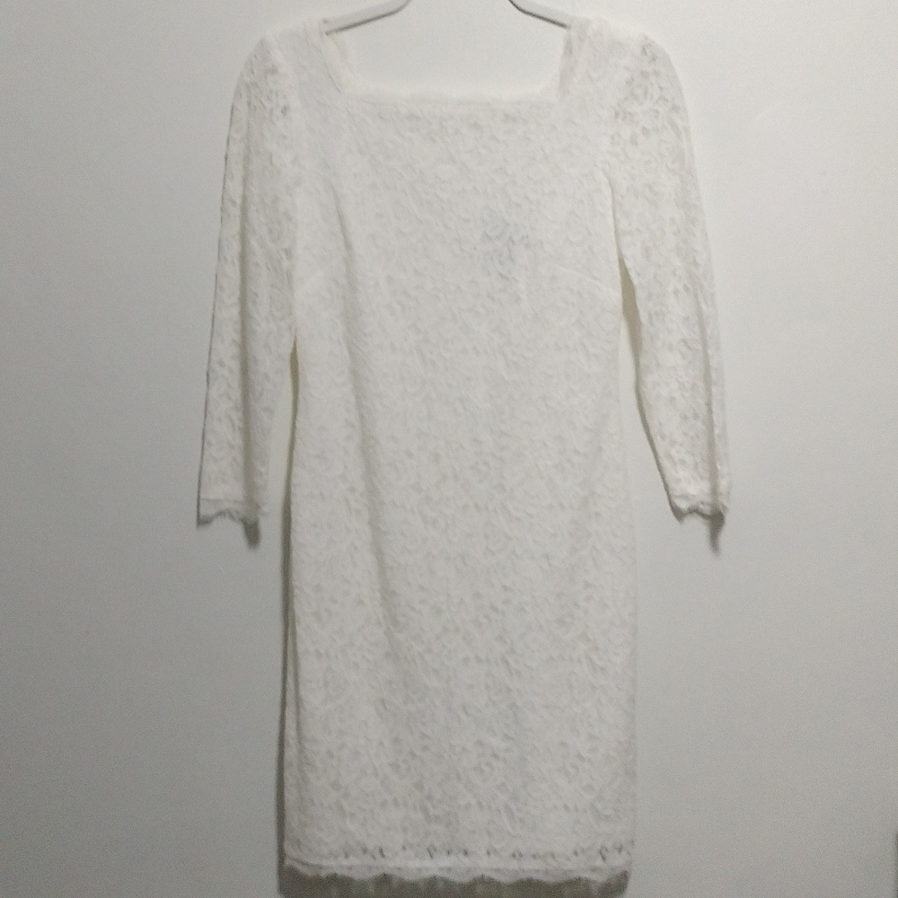 Adrianna Papell lace dress size 4